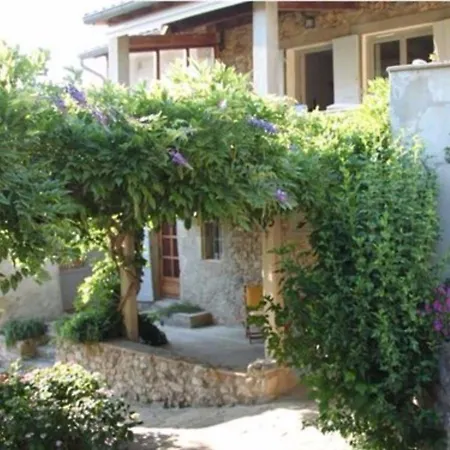 L'evidence Bed & Breakfast 3*
